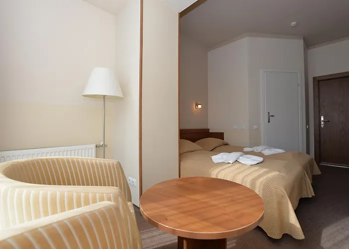 Готель Zuvedra