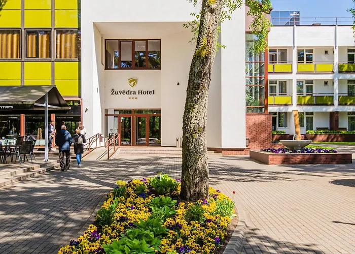 Zuvedra Готель Паланга